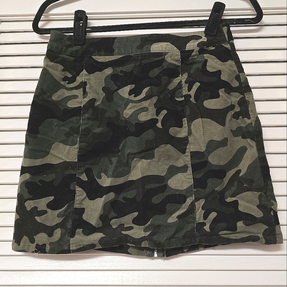 Charlotte Russe - Camo Skirt With Front Zipper